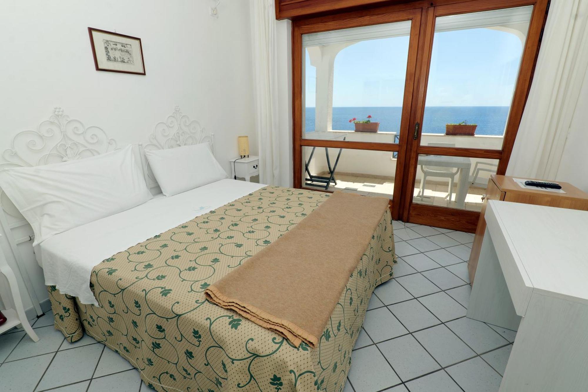 Hotel Il Vascello Marina Serra Exteriér fotografie